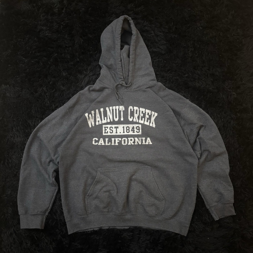 Grey and white Walnut Creek California Hoodie